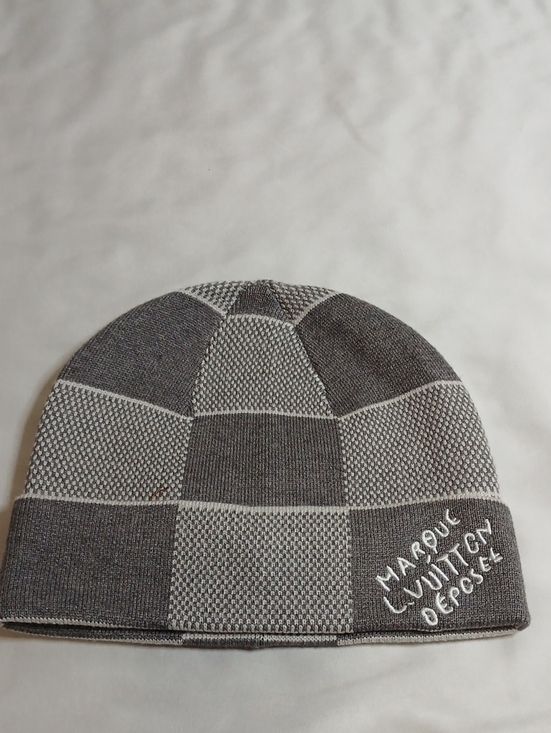 Louis Vuitton Other - Louis Vuitton Gray & White Checker Knit Beanie